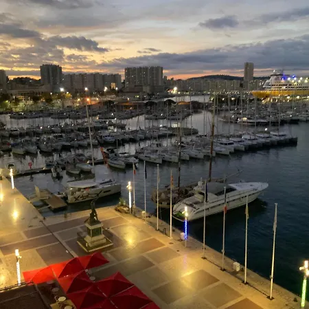 Port De Merveilleux ! * Toulon
